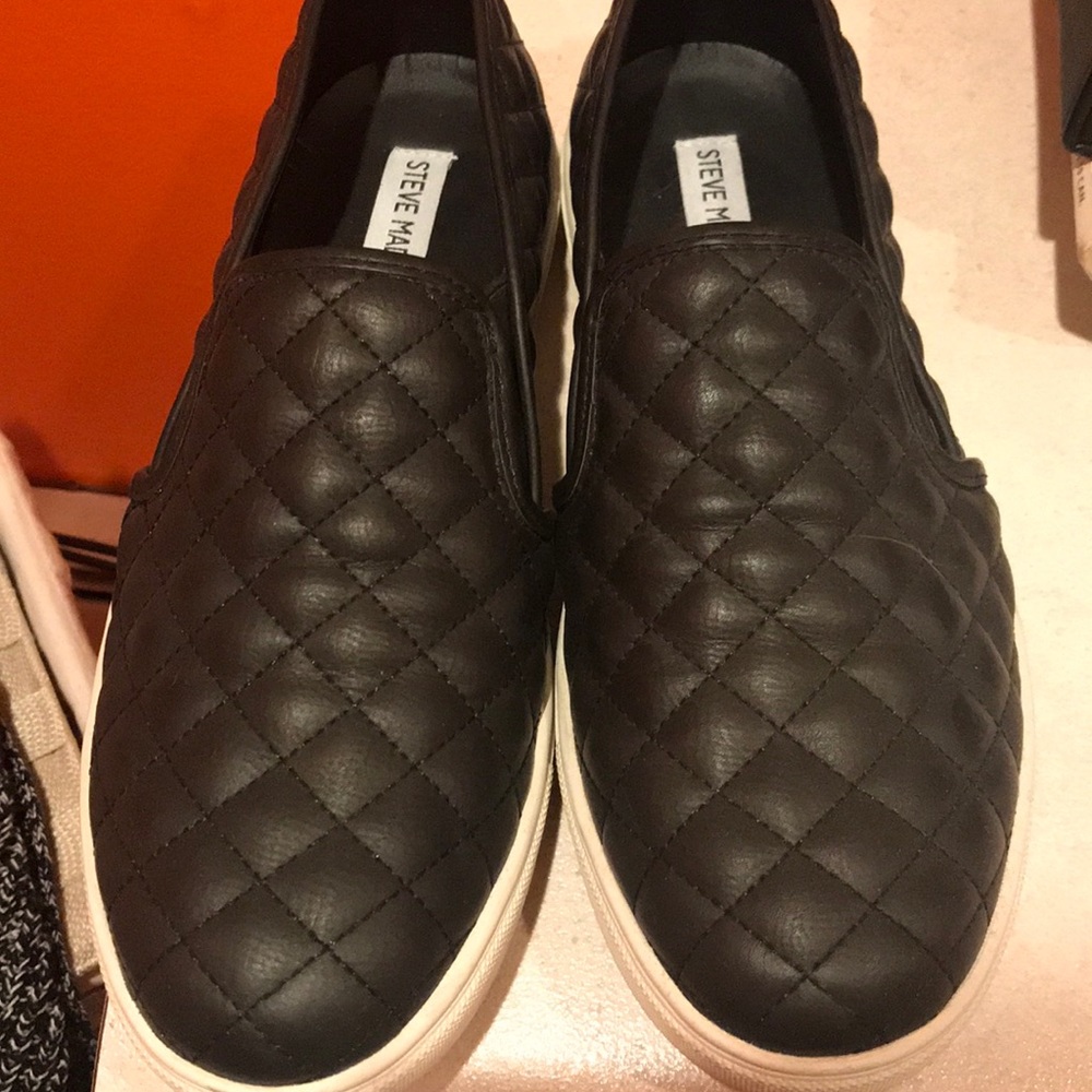 Steve Madden Ecentrcq Flats